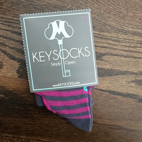 Keysocks - Picture 6 of 7
